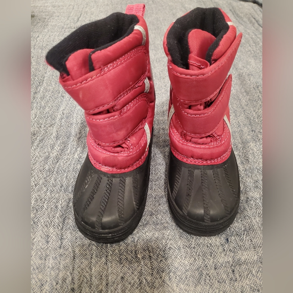 Pink snow boots VGUC